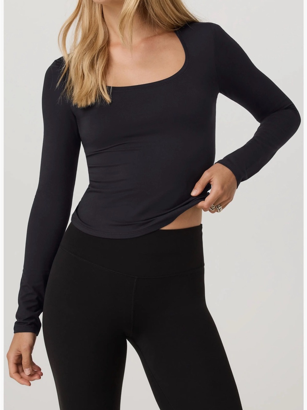 Vuori Halo Essential Scoop Long Sleeve Mocha Heather | DreamKnit™ | Women’s XL - Picture 4 of 9